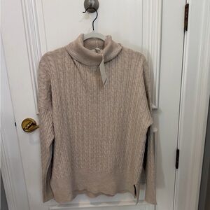 Elegant Cable Knit Turtleneck Sweater - Beige
